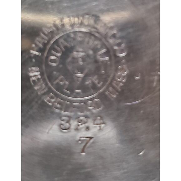 Antique 1800-1849 Pairpoint Mfg. Co. Quadruple Silver Plate Floral Tea Pot Dents - Picture 12 of 16